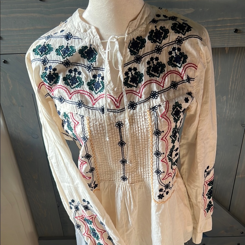 Johnny Was Blue Red Green Embroidered Smocked Long Sleeve Blouse Tunic Cotton